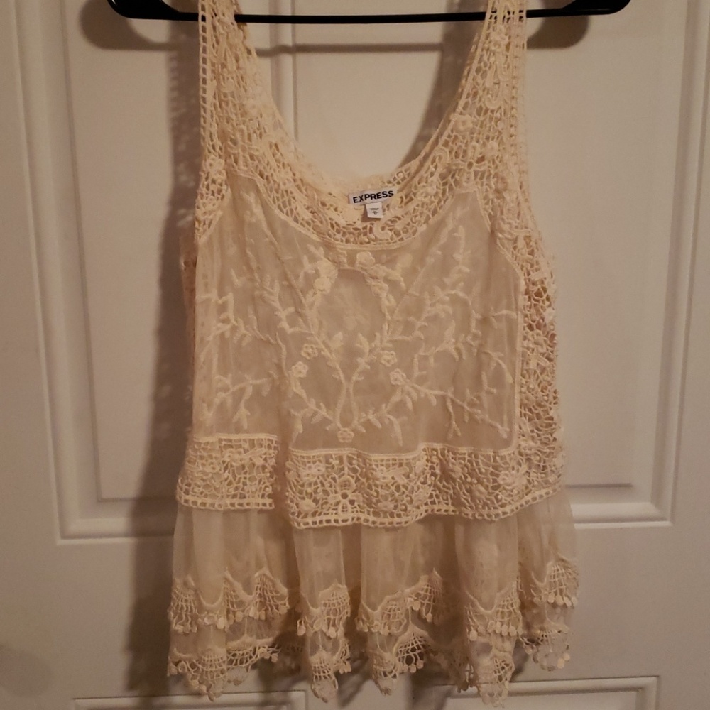 Express lace top